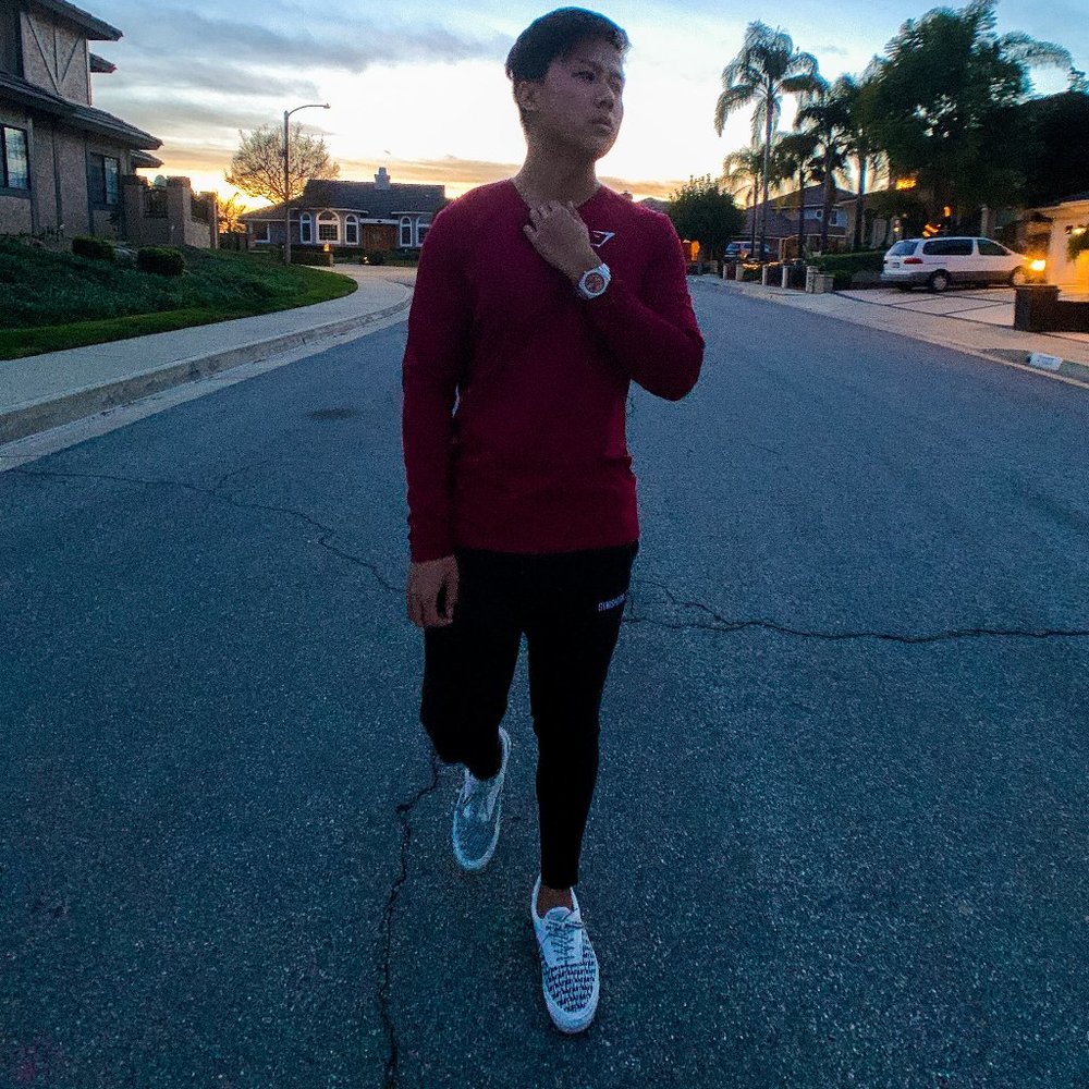 Meet your Posher, Aaron